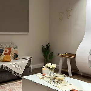 احجز هنا